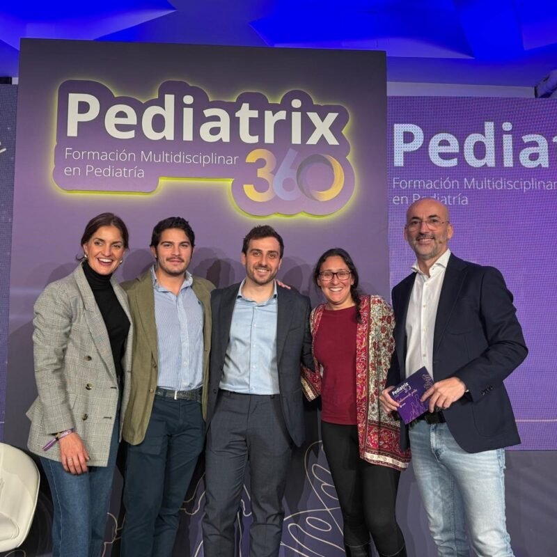 Detectar pronto el acné juvenil evita cicatrices físicas y psicológicas, según una dermatóloga