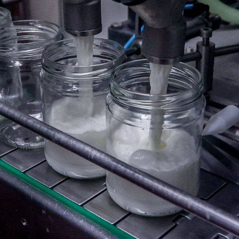 Especialistas destacan las propiedades de los lácteos de cabra para mejorar digestiones y enriquecer la microbiota